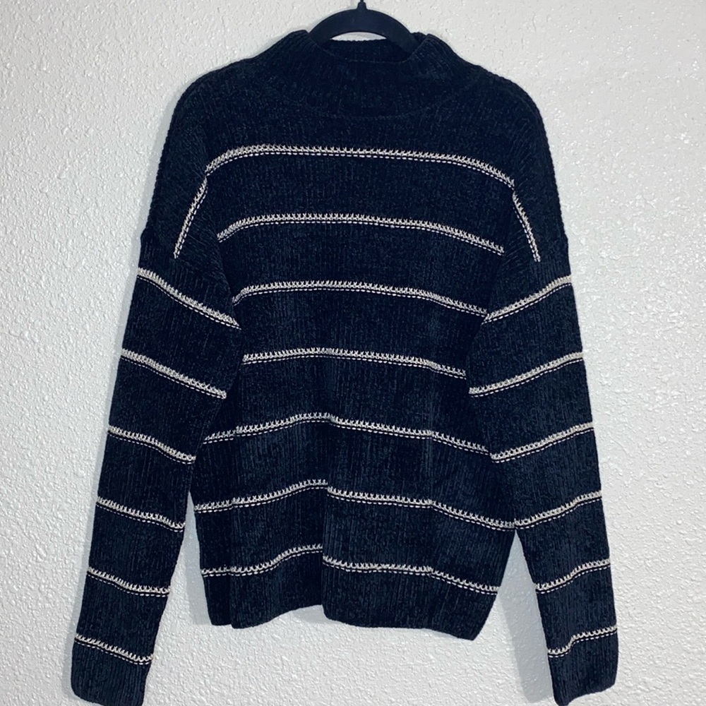 NWT Rachel Zoe Black Crew Neck Striped Sweater Soft Size L